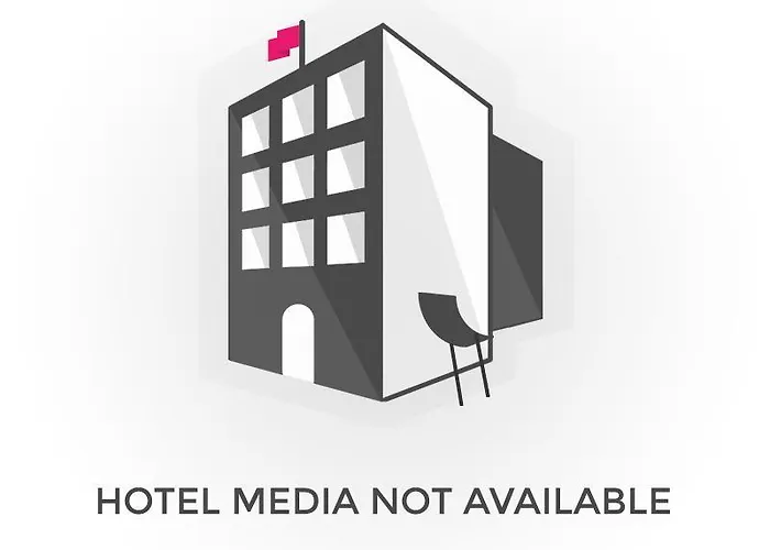 Hotel Clarion Pointe